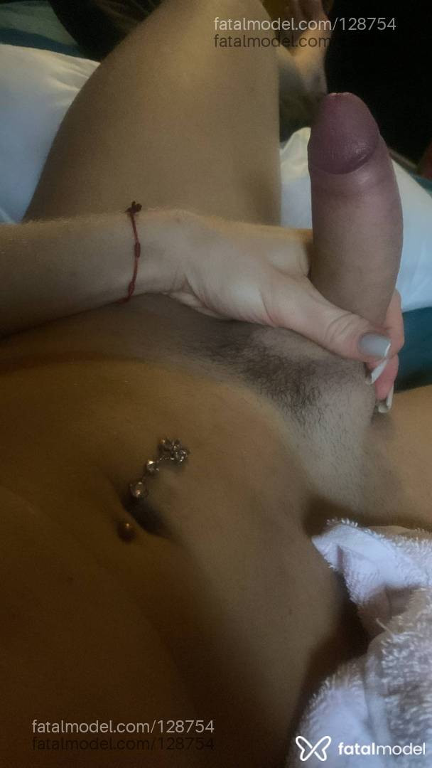 Acompanhante travesti loira (o) de olhos mel - Nathália Lins