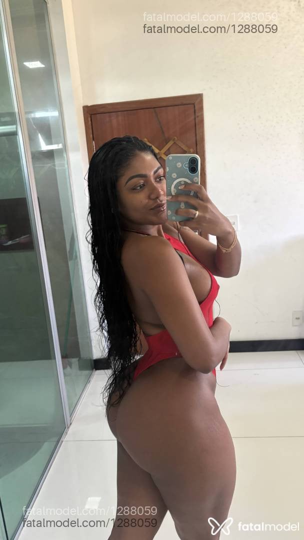 Acompanhante mulher morena (o) de olhos pretos em Ipatinga - Natália Fernandes