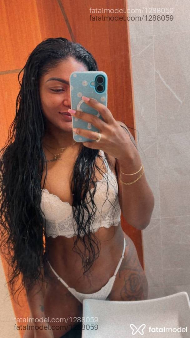 Acompanhante mulher morena (o) de olhos pretos em Ipatinga - Natália Fernandes
