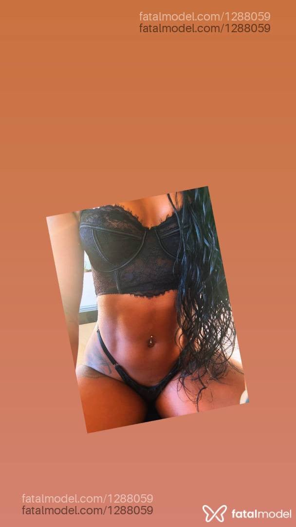 Acompanhante mulher morena (o) de olhos pretos em Ipatinga - Natália Fernandes
