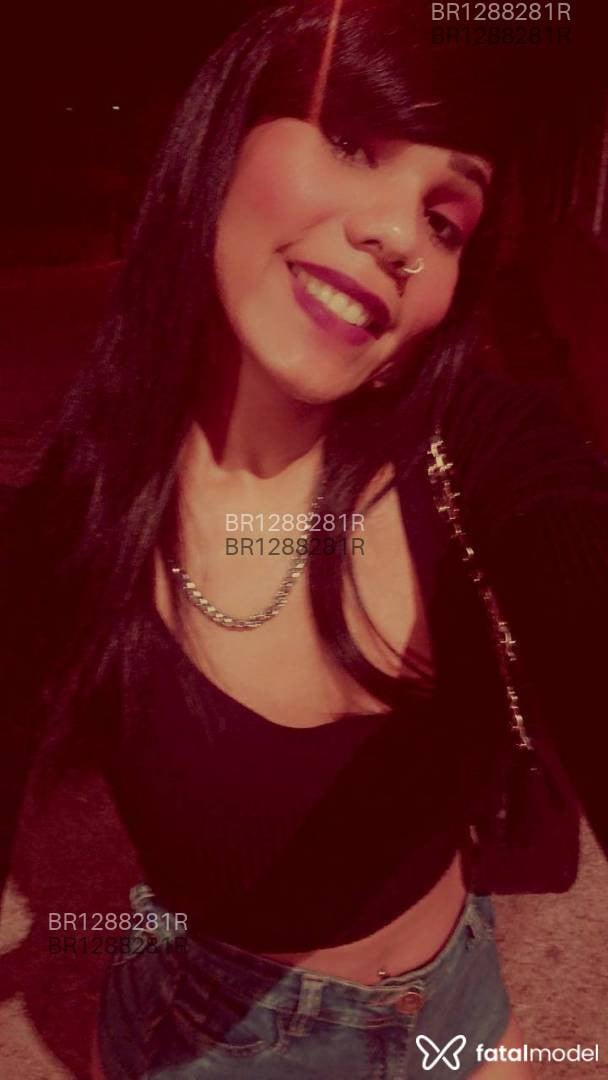 Acompanhante mulher trans morena (o) de olhos castanhos em Lajeado Acompanhante mulher trans morena (o) de olhos castanhos em Lajeado - SEM PUDOR