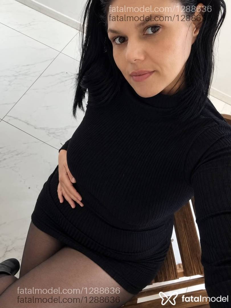 Acompanhante mulher morena (o) de olhos pretos - Anne