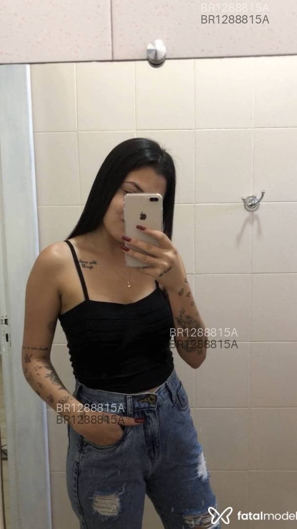 Acompanhante mulher morena (o) de olhos pretos - Ana Laura Acompanhante mulher morena (o) de olhos pretos - Ana Laura