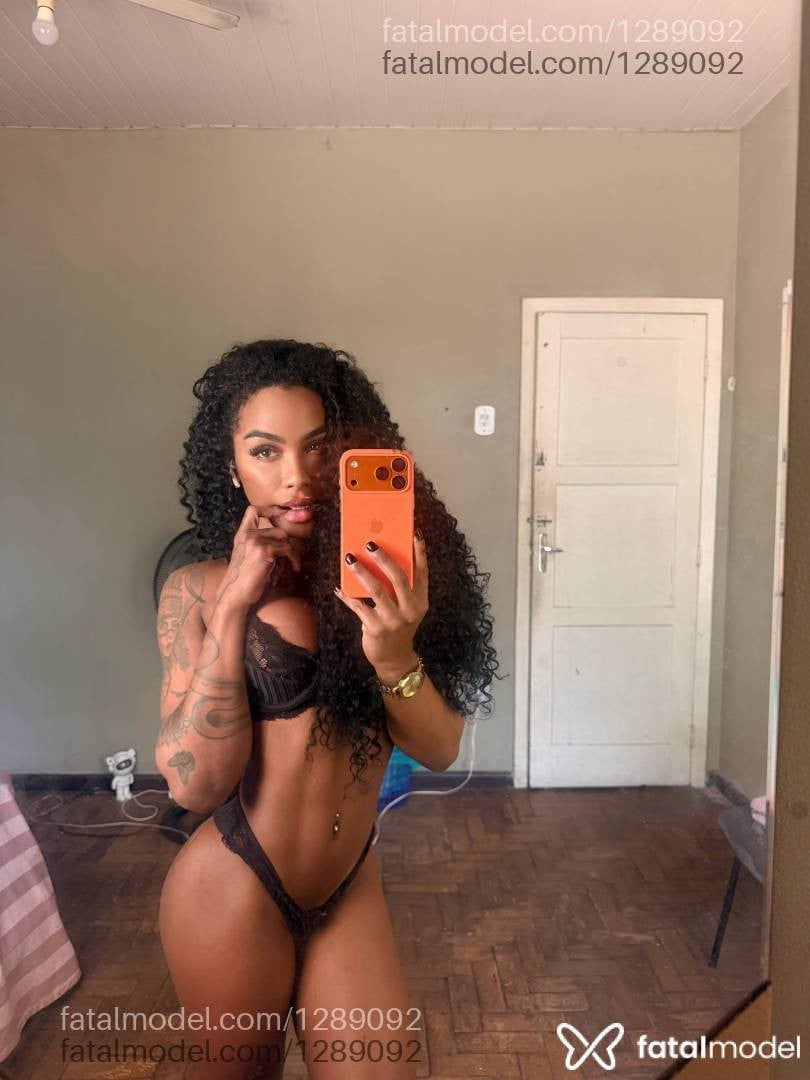 Acompanhante mulher trans morena (o) de olhos castanhos em Volta Redonda - FANNY MIONZINHA