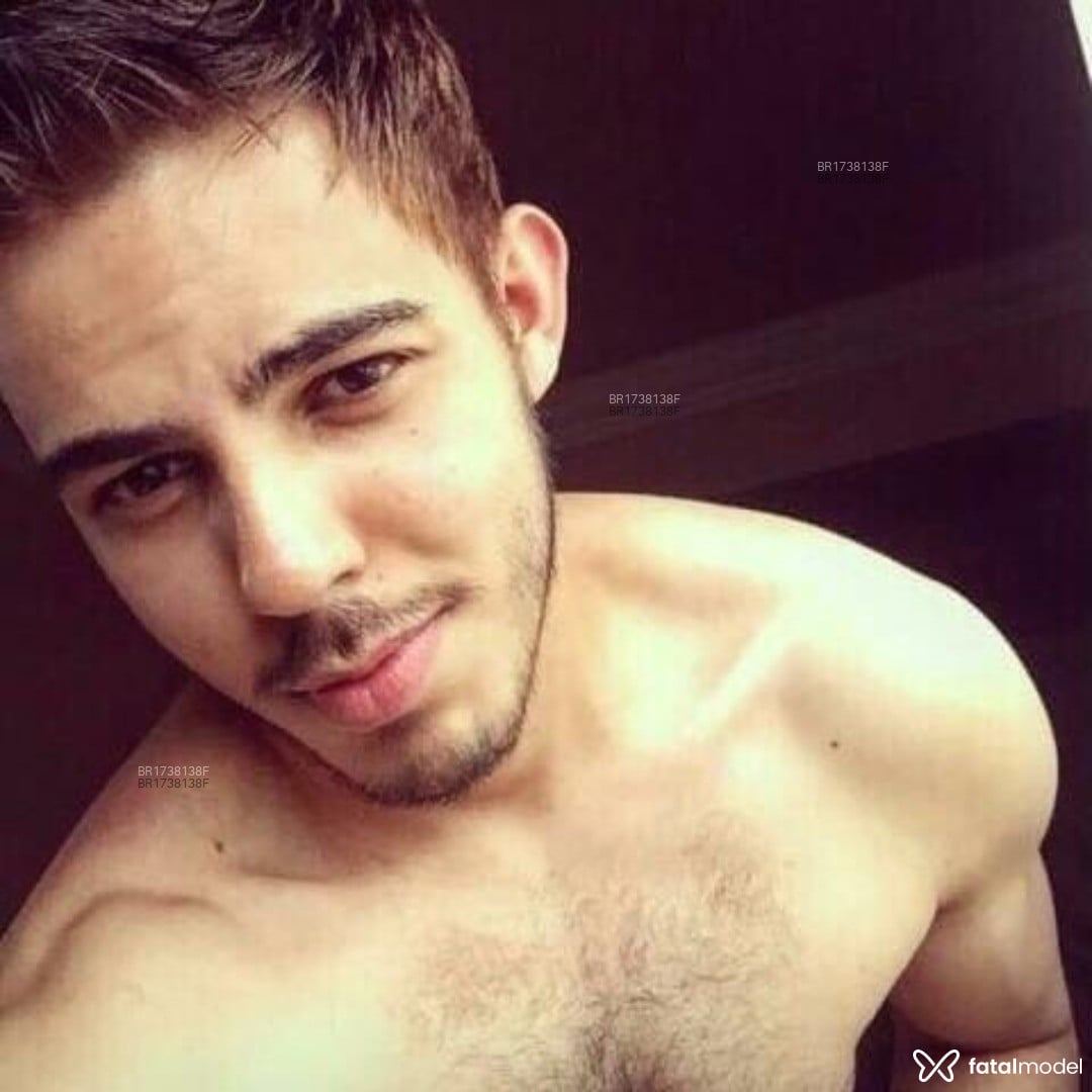 Acompanhante homem morena (o) de olhos castanhos em Campo Grande - Antoni Diego