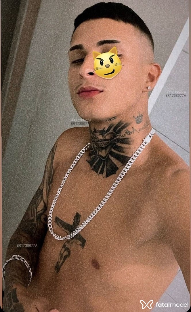 Acompanhante homem morena (o) de olhos castanhos - Erick tattuado Acompanhante homem morena (o) de olhos castanhos - Erick tattuado