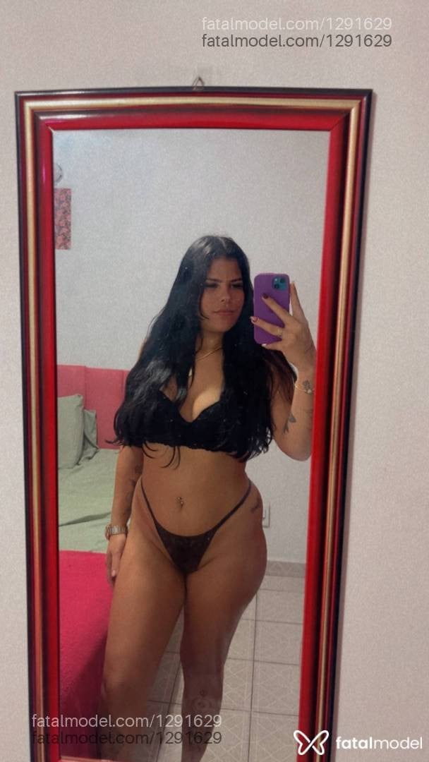 Acompanhante mulher morena (o) de olhos castanhos - Agatha