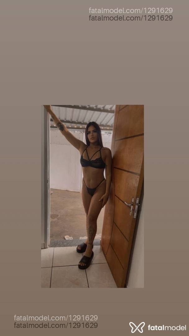 Acompanhante mulher morena (o) de olhos castanhos - Agatha
