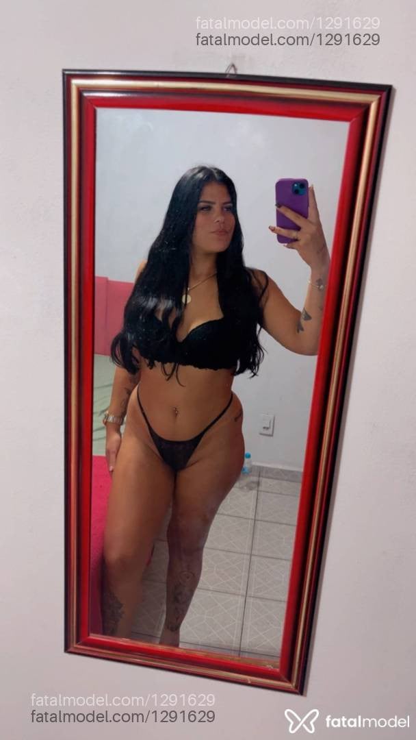 Acompanhante mulher morena (o) de olhos castanhos - Agatha