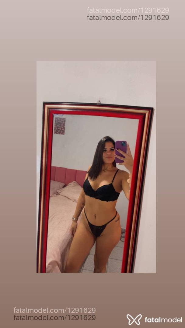 Acompanhante mulher morena (o) de olhos castanhos - Agatha