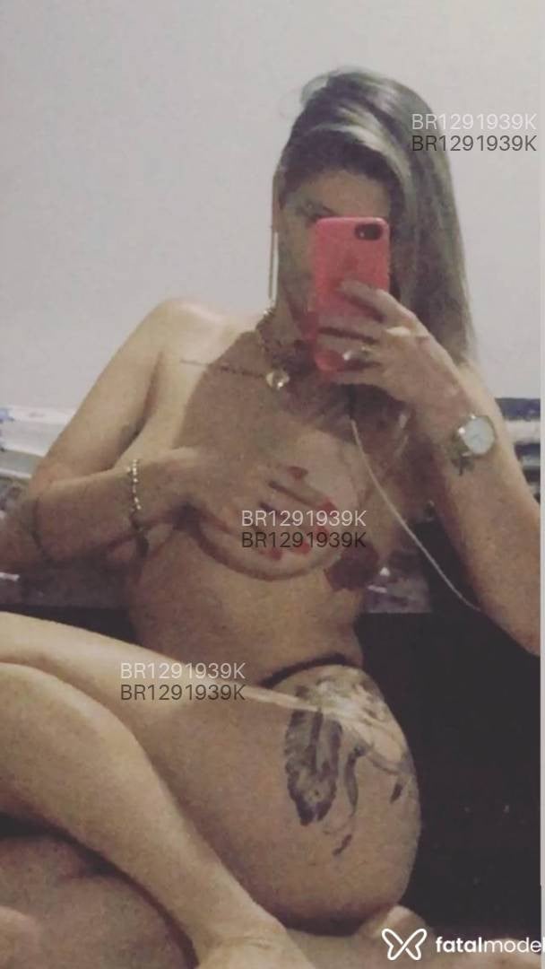 Acompanhante mulher loira (o) de olhos castanhos em Passo Fundo - Aline Ferraz