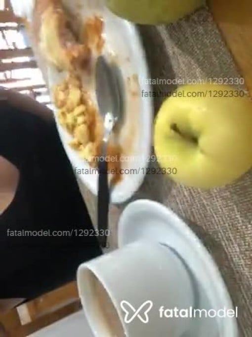 Acompanhante mulher com cabelo castanho de olhos castanhos em Rolim de Moura - Advogada