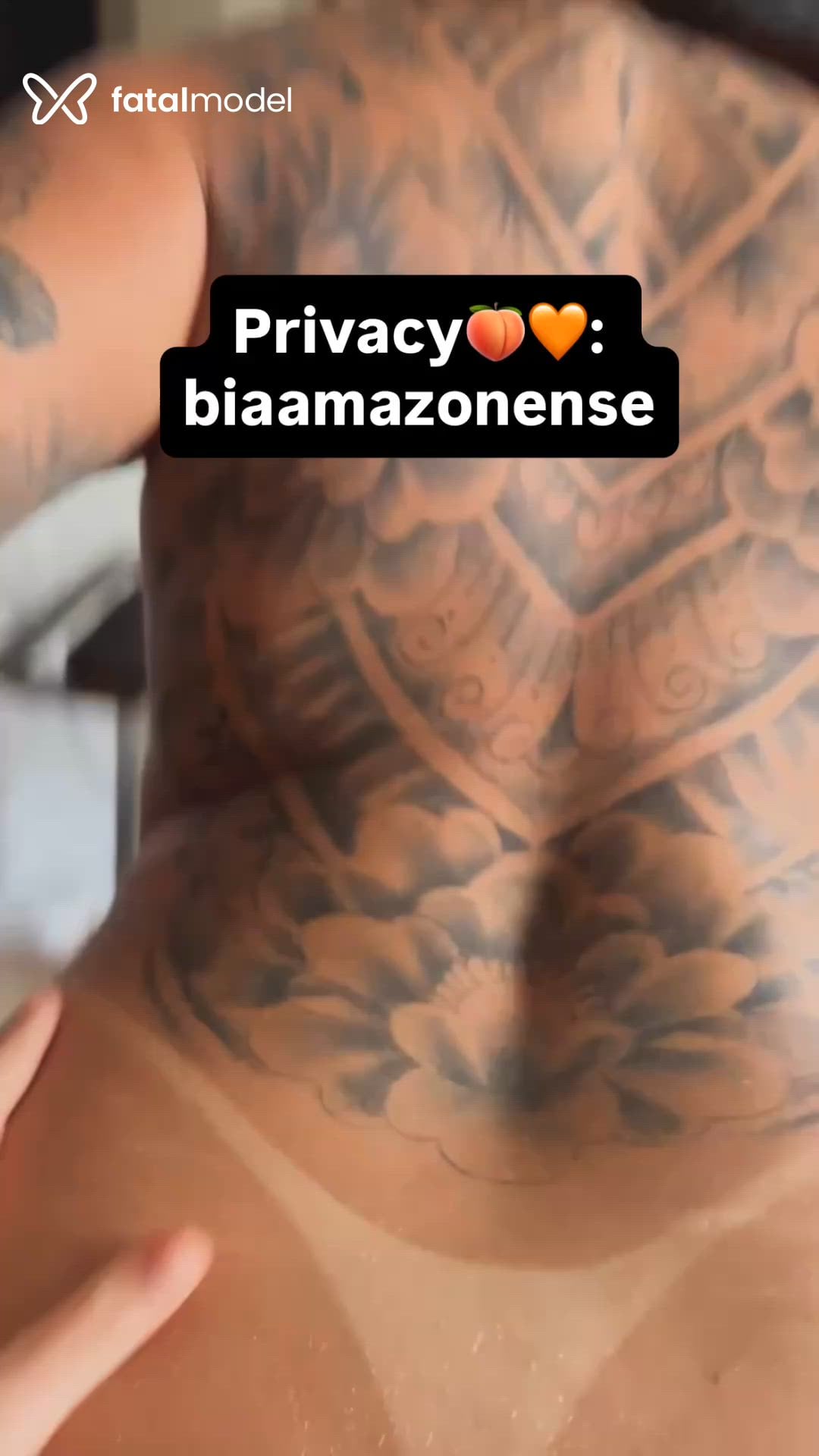 Acompanhante mulher morena (o) de olhos castanhos - Bia