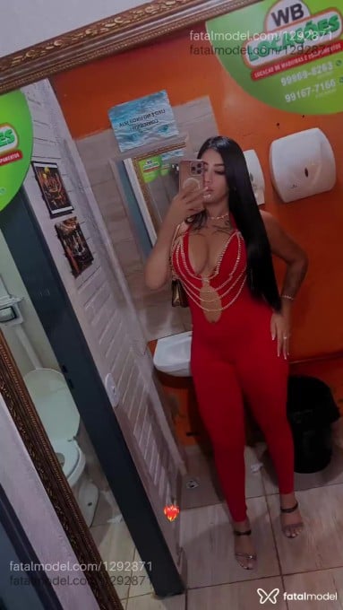 Acompanhante mulher loira (o) de olhos castanhos em Pirapora Acompanhante mulher loira (o) de olhos castanhos em Pirapora - Júlia ferraz