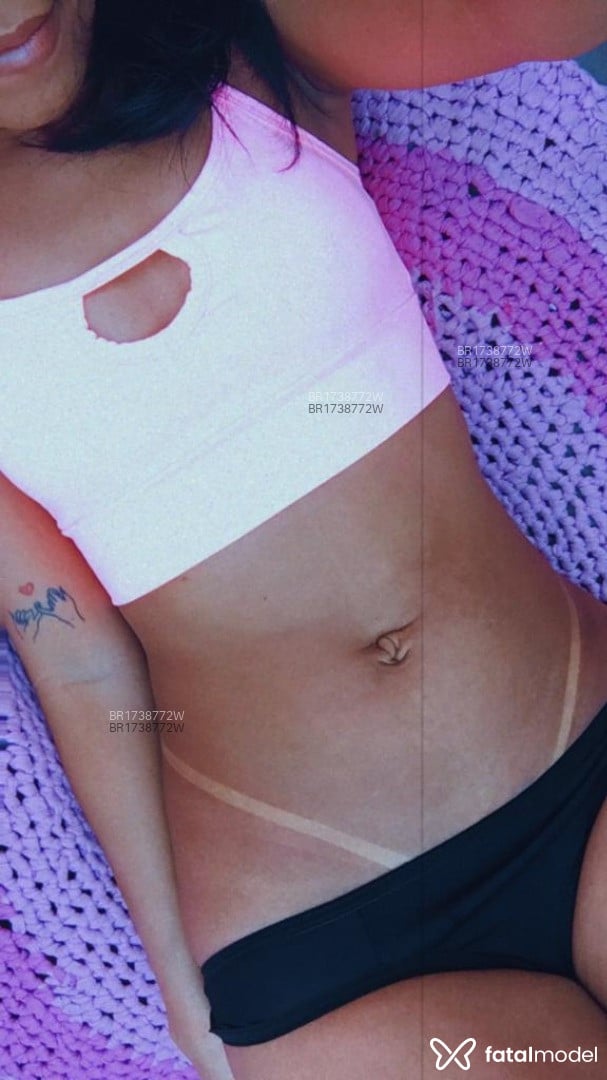Acompanhante mulher morena (o) de olhos pretos em Aparecida de Goiânia - Stheamy