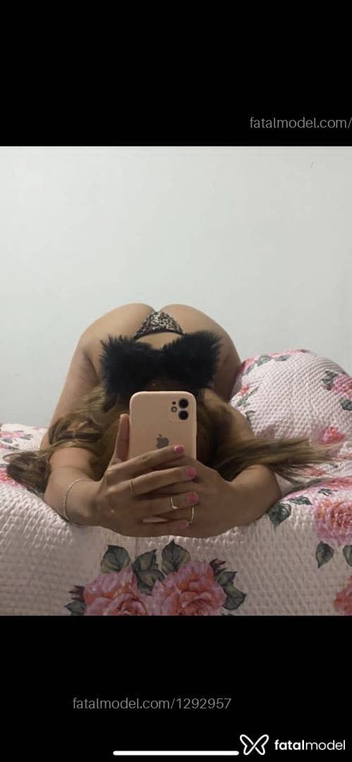 Acompanhante mulher loira (o) de olhos castanhos em Itaúna Acompanhante mulher loira (o) de olhos castanhos em Itaúna - Mimy puzzy