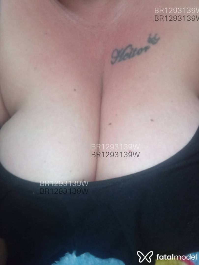 Acompanhante mulher morena (o) de olhos castanhos em Uberlândia - Annapaula
