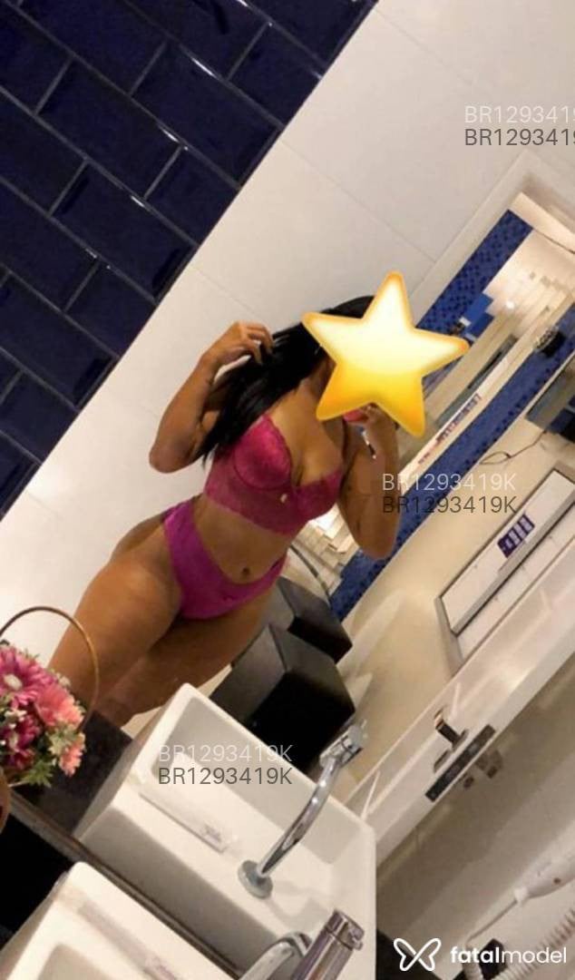 Acompanhante mulher morena (o) de olhos castanhos em Feira de Santana - Thamires Araújo