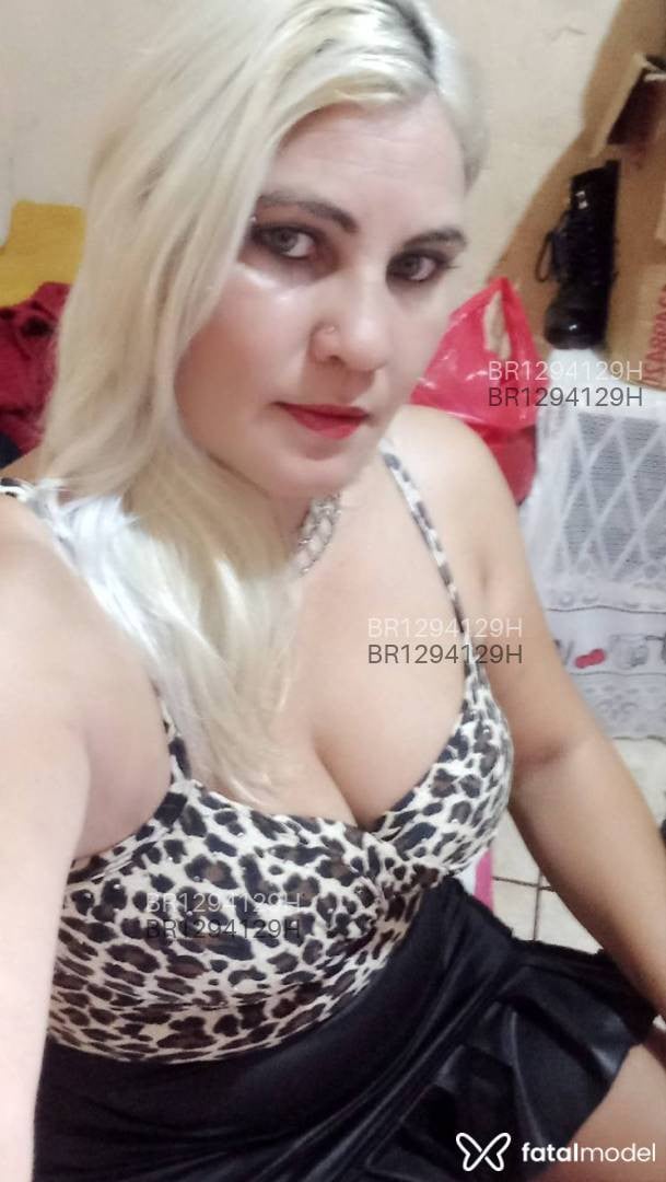 Acompanhante mulher loira (o) de olhos verdes em Campo Mourão - Luana