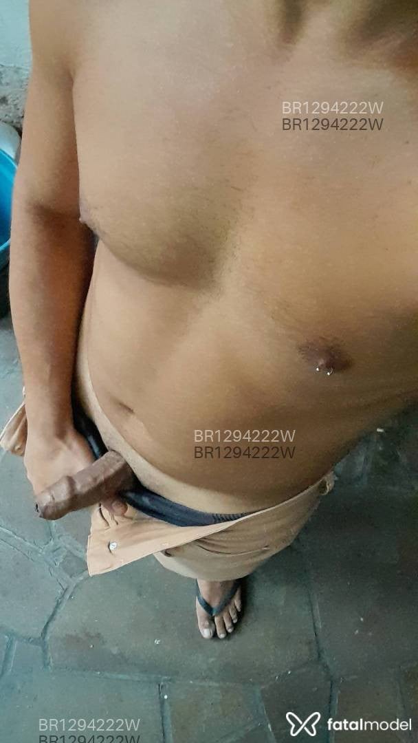 Acompanhante homem loira (o) de olhos castanhos em Capão da Canoa Acompanhante homem loira (o) de olhos castanhos em Capão da Canoa - Lucas Ribeiro