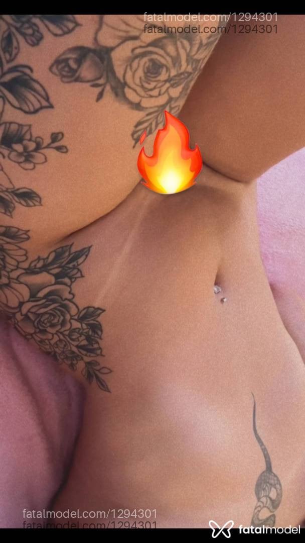 Acompanhante mulher morena (o) de olhos pretos - Ayla Nogueira