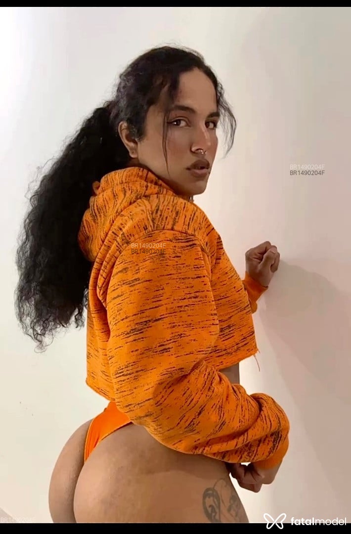 Acompanhante mulher morena (o) de olhos castanhos em São Paulo - ANGEL