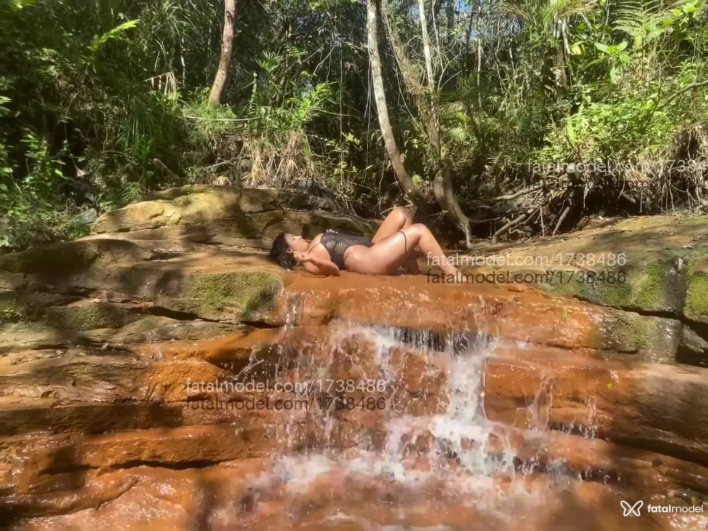 Acompanhante mulher morena (o) de olhos castanhos em Botucatu - Bia rios