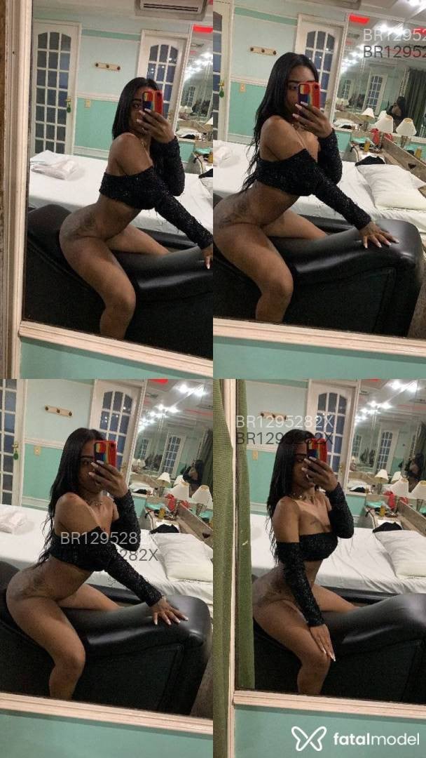 Acompanhante mulher morena (o) de olhos pretos em Vila Velha - Bruna valadares