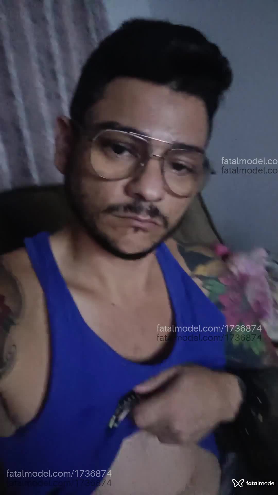 Acompanhante homem morena (o) de olhos castanhos em Pouso Alegre - Oshiro