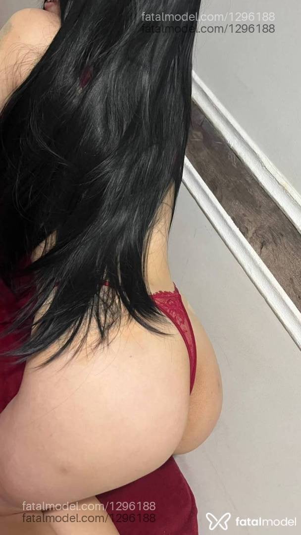 Acompanhante mulher morena (o) de olhos mel - Lais