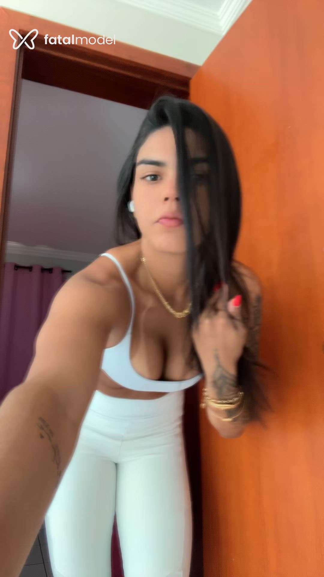 Acompanhante mulher morena (o) de olhos pretos em Frutal Acompanhante mulher morena (o) de olhos pretos em Frutal - Maite