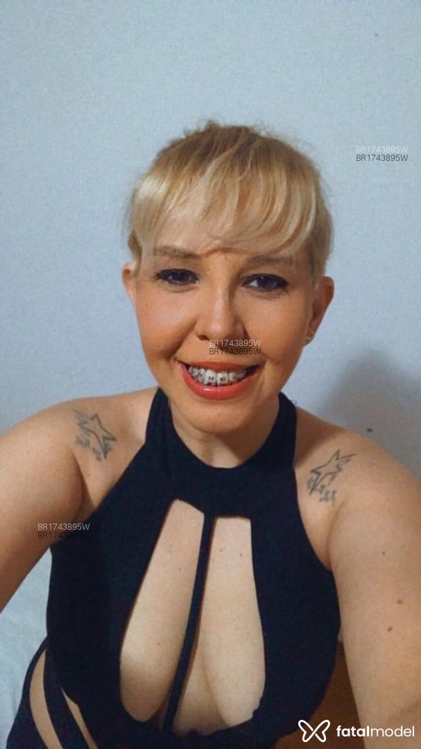 Acompanhante mulher loira (o) de olhos castanhos - Fernanda Acompanhante mulher loira (o) de olhos castanhos - Fernanda