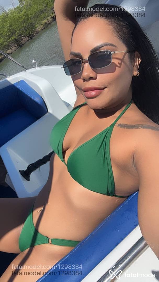 Acompanhante mulher morena (o) de olhos castanhos - Thaís