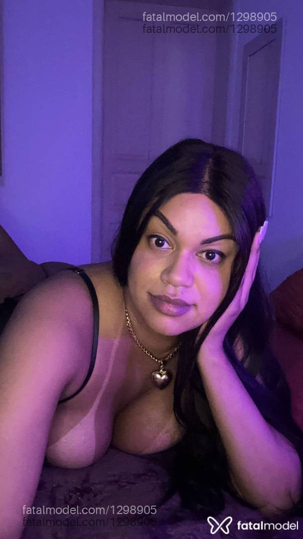 Acompanhante travesti loira (o) de olhos castanhos em Poços de Caldas - Nicole