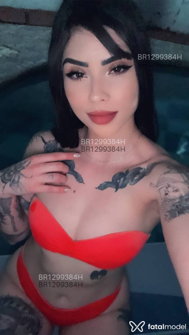 Acompanhante mulher com cabelo castanho de olhos castanhos em Rio do Sul Acompanhante mulher com cabelo castanho de olhos castanhos em Rio do Sul - Dalila