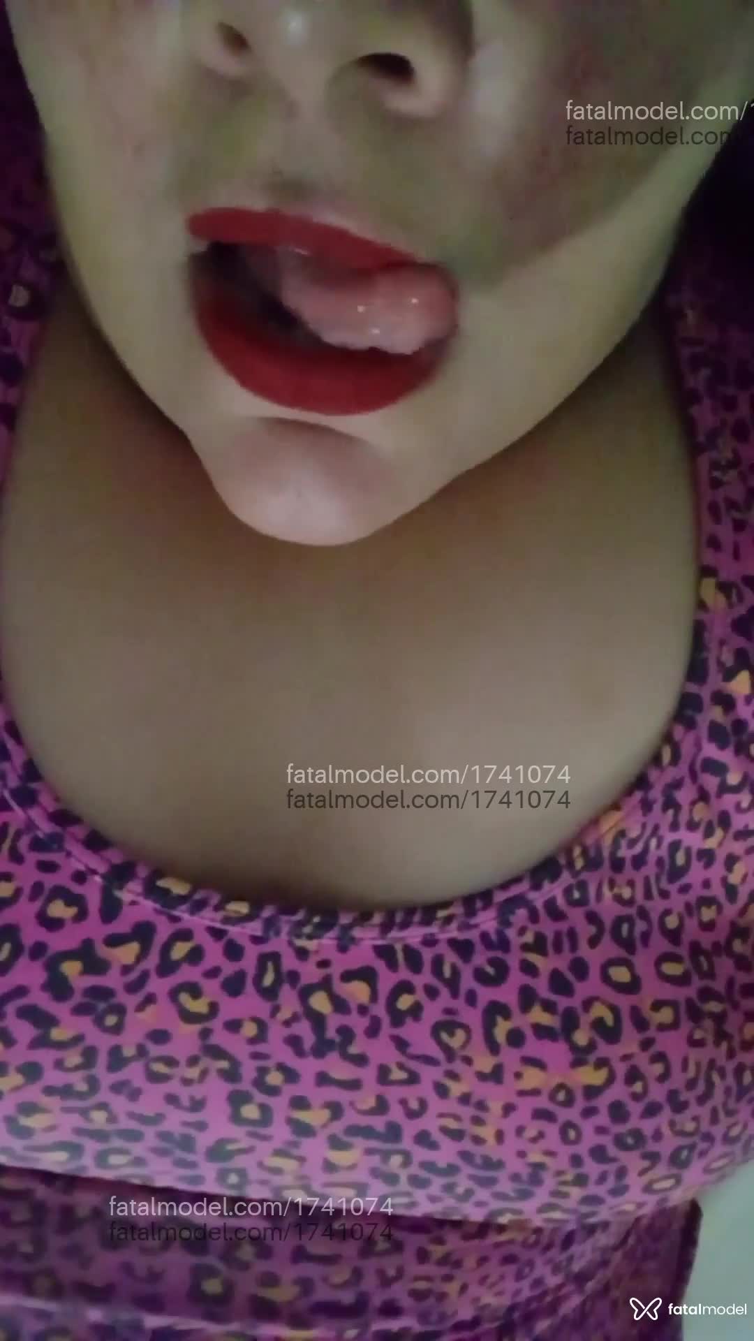 Acompanhante mulher morena (o) de olhos castanhos em São Paulo - Babyh