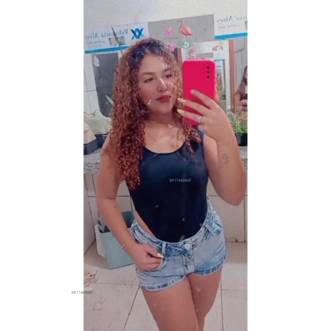 Acompanhante mulher ruiva (o) de olhos pretos - Nicoly Acompanhante mulher ruiva (o) de olhos pretos - Nicoly