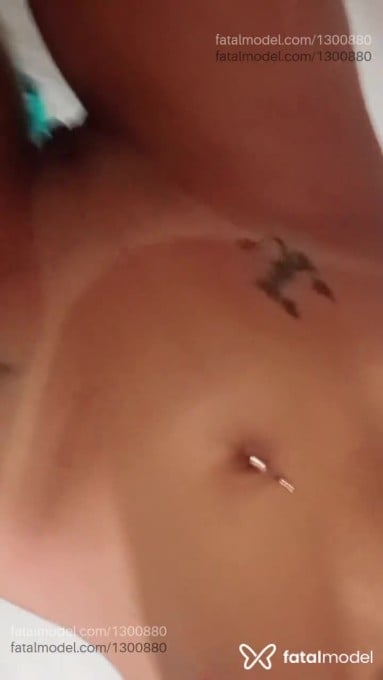 Acompanhante mulher com cabelo castanho de olhos castanhos em Barbacena - Brenda