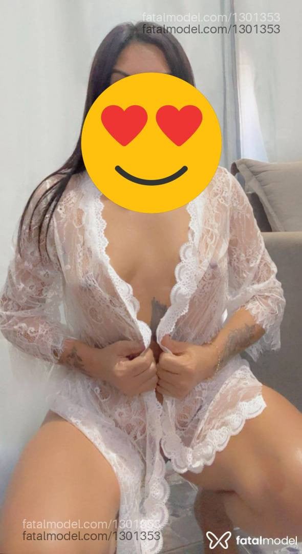 Acompanhante mulher morena (o) de olhos mel - larissa