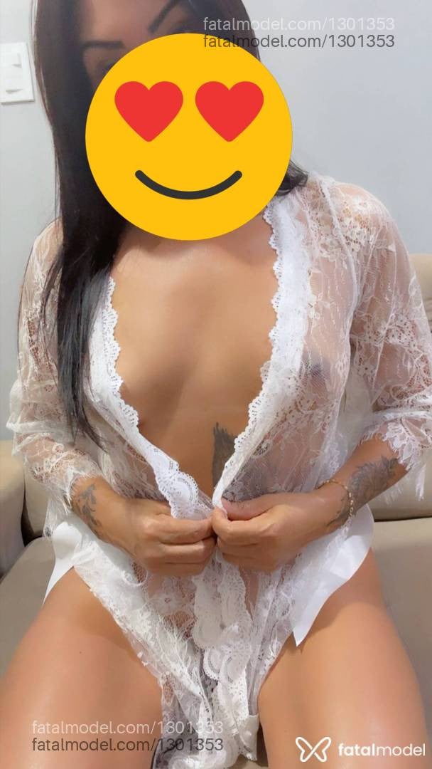 Acompanhante mulher morena (o) de olhos mel - larissa