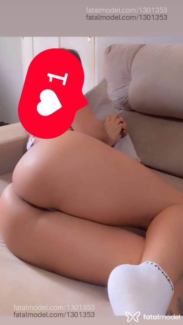 Acompanhante mulher morena (o) de olhos mel - larissa
