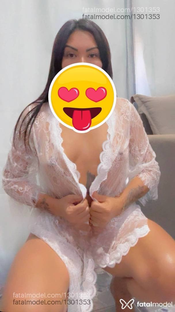 Acompanhante mulher morena (o) de olhos mel - larissa