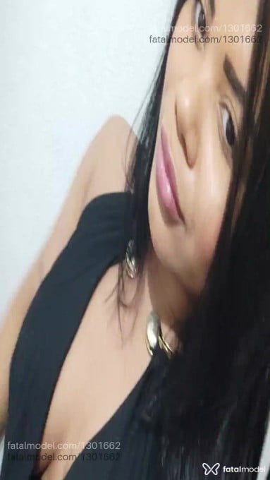 Acompanhante mulher com cabelo castanho de olhos castanhos em Cabo Frio Acompanhante mulher com cabelo castanho de olhos castanhos em Cabo Frio - Geise