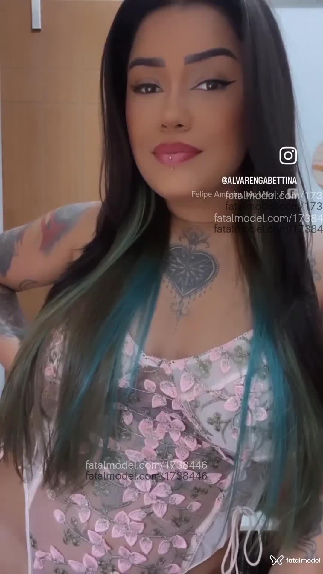 Acompanhante mulher morena (o) de olhos castanhos em São Paulo - Bettina Alvarenga