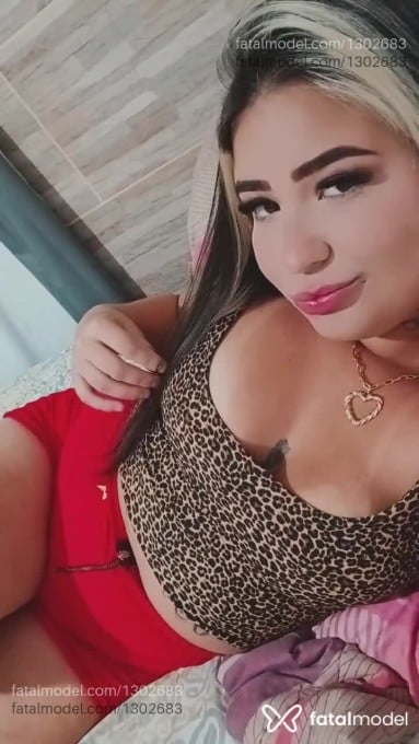 Acompanhante mulher com cabelo castanho de olhos castanhos em Gravataí - Amanda Collins