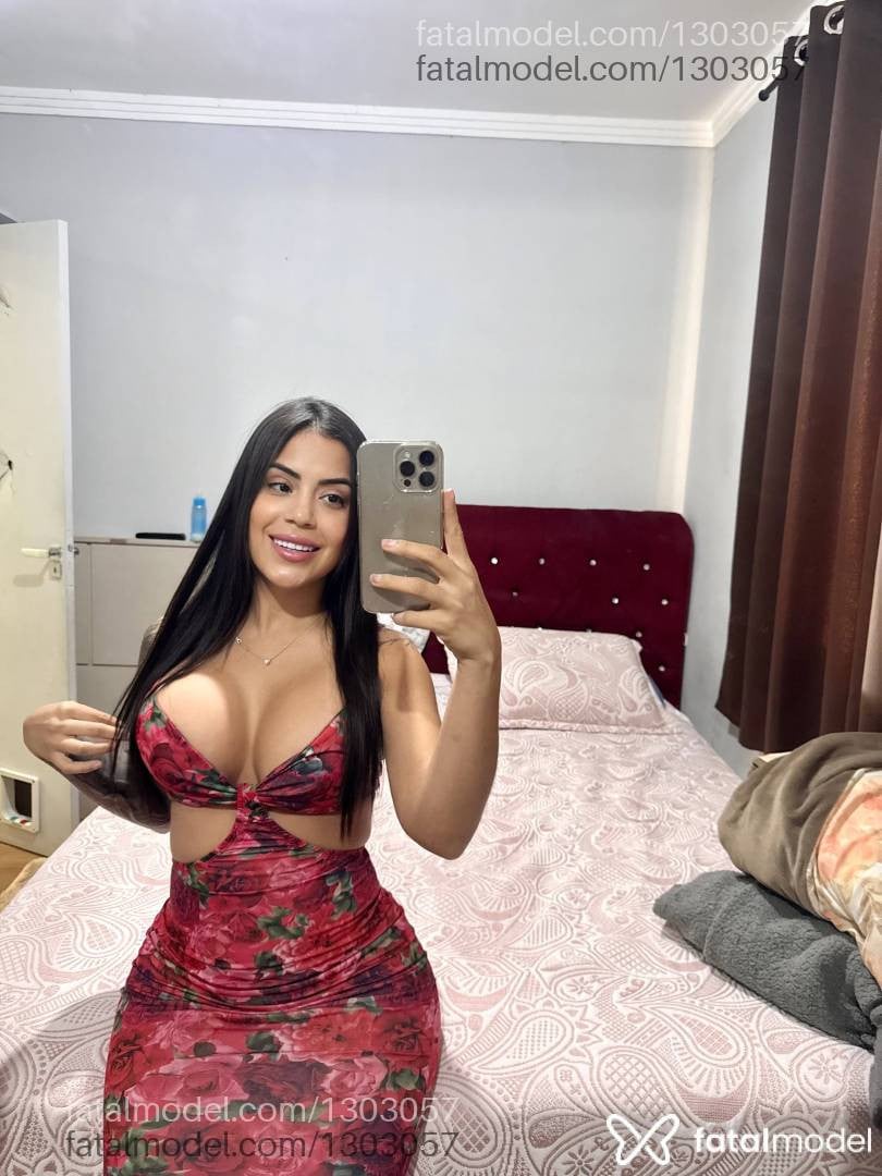Acompanhante mulher morena (o) de olhos castanhos - Bella Prado
