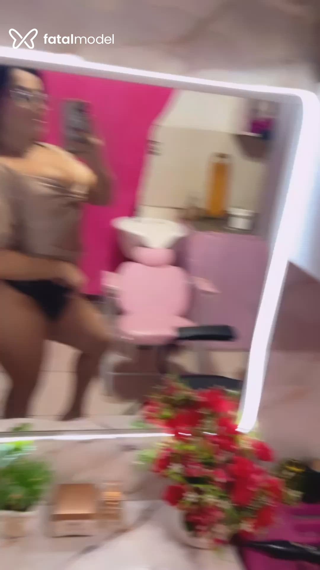 Acompanhante mulher trans com cabelo castanho de olhos castanhos em Petrolina Acompanhante mulher trans com cabelo castanho de olhos castanhos em Petrolina - Raissa