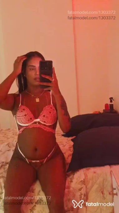 Acompanhante mulher morena (o) de olhos mel em Uberlândia - Nathi Alvss