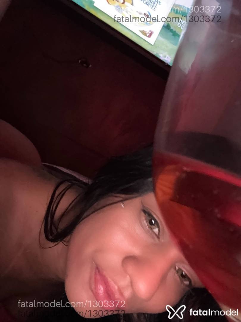 Acompanhante mulher morena (o) de olhos mel em Uberlândia - Nathi Alvss
