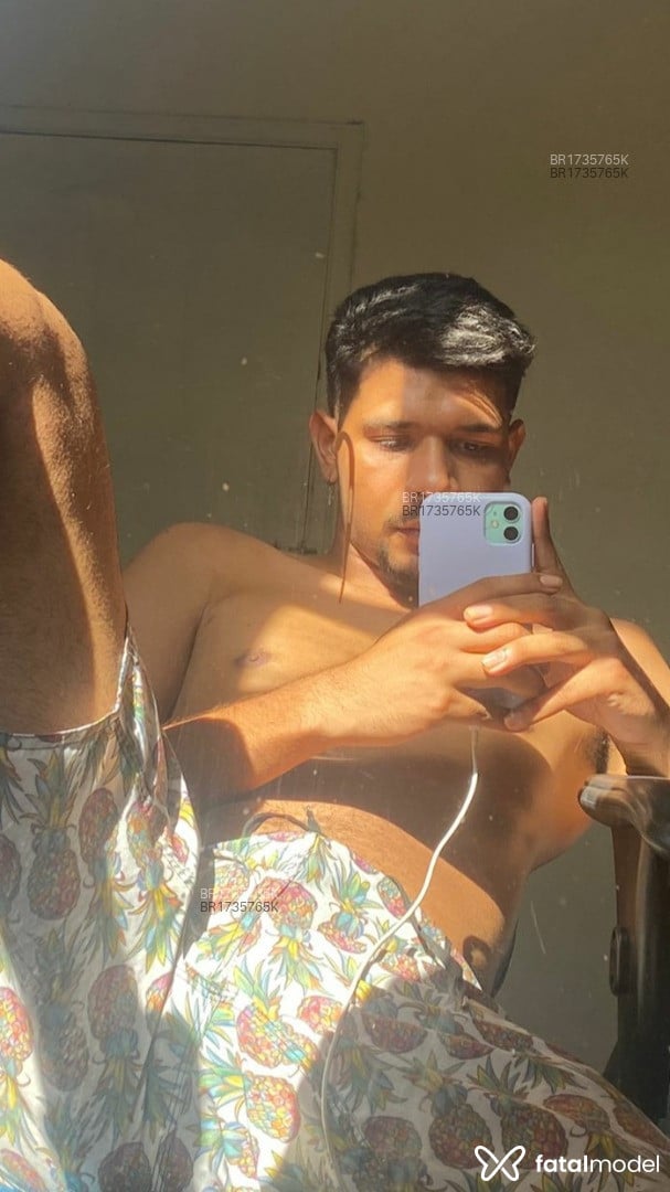 Acompanhante homem morena (o) de olhos castanhos em Belém - IGOR SANTOSSS